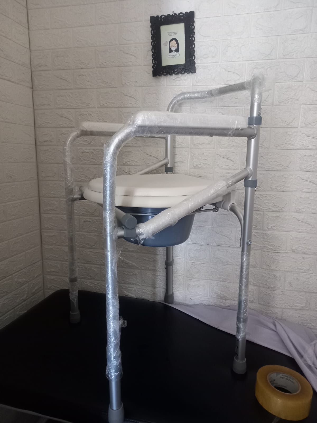 Silla de baño- Sanitario - sin rueda Portátil