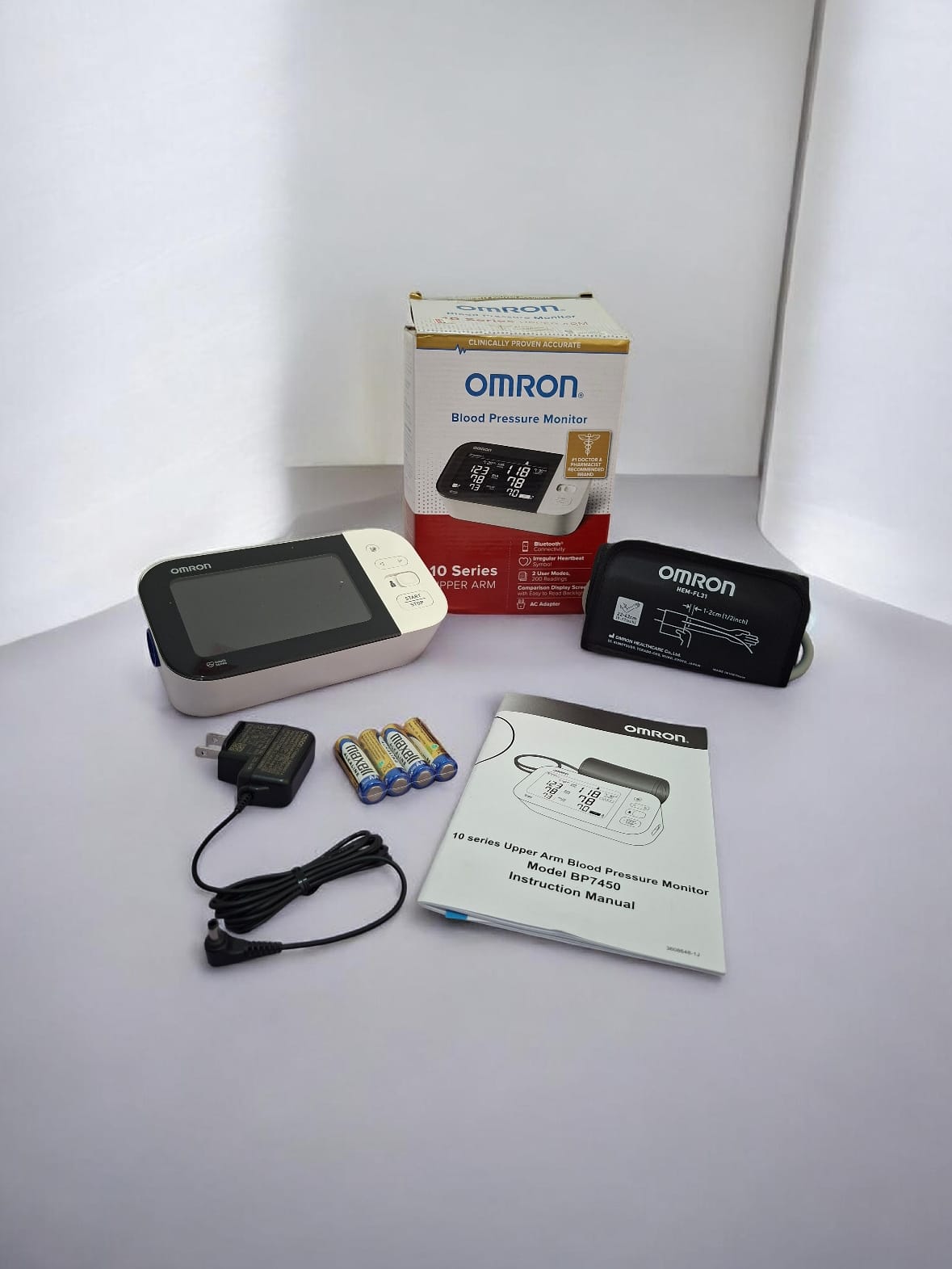 Tensiometro - Monitor de Presión Arterial OMRON Serie 10 con Bluetooth y Pantalla Dual