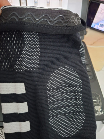 Rodillera Elástica con Gel y Varillas Laterales